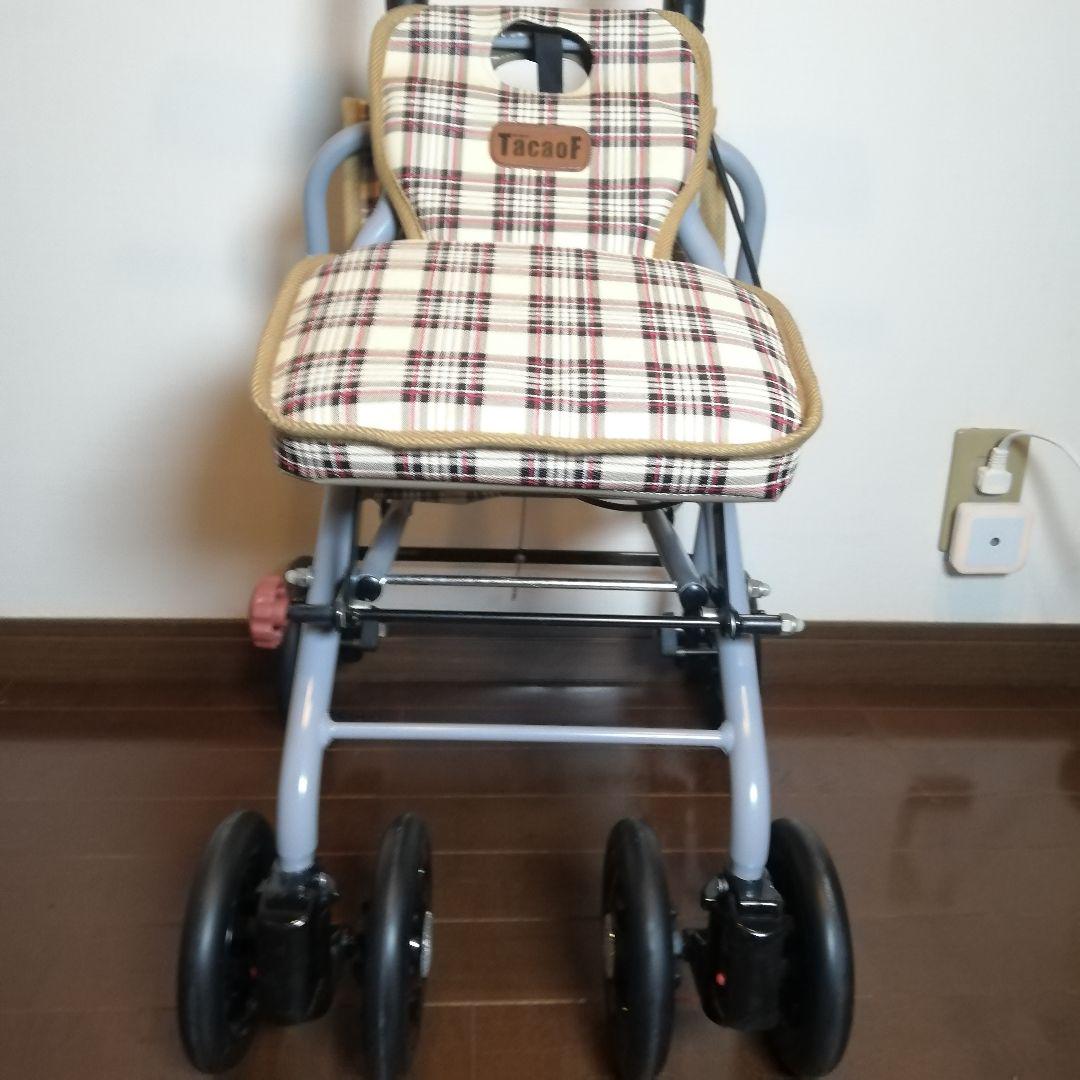 【未使用級】幸和製作所 シルバーカー TacaoF 介護　軽量　押し車