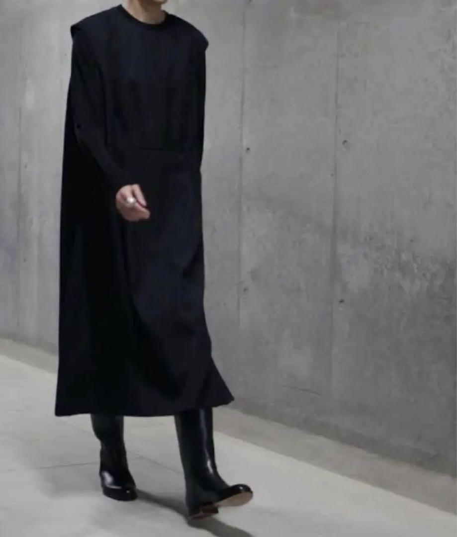 LOHEN ローヘン ボリュームタック ワンピース ブラック