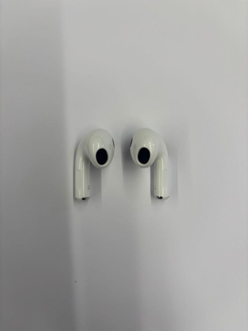 AirPods 3世代 充電コード付き ★Apple正規品★