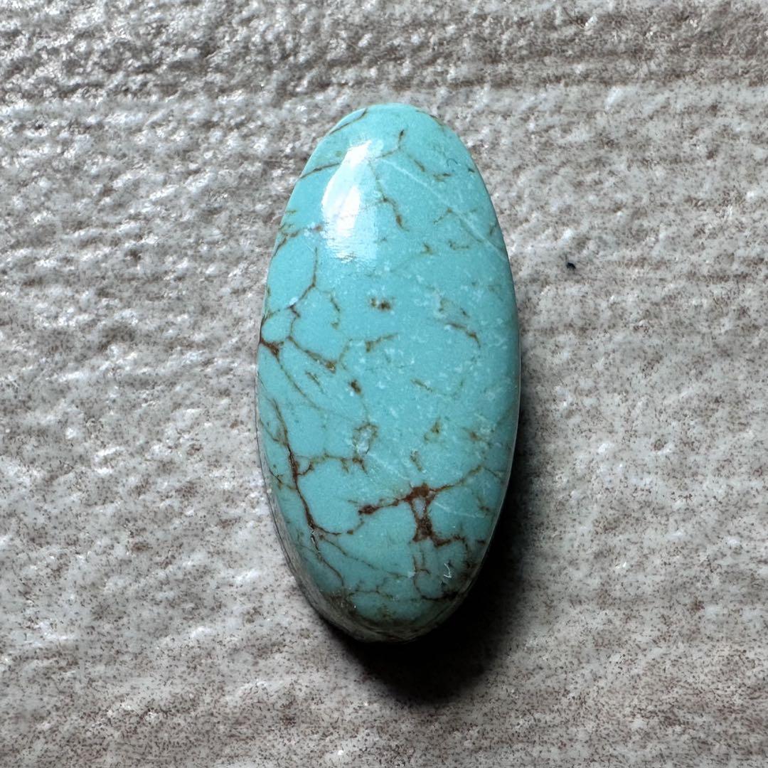ターコイズ　ナンバーエイト　5.6ct デッドストック