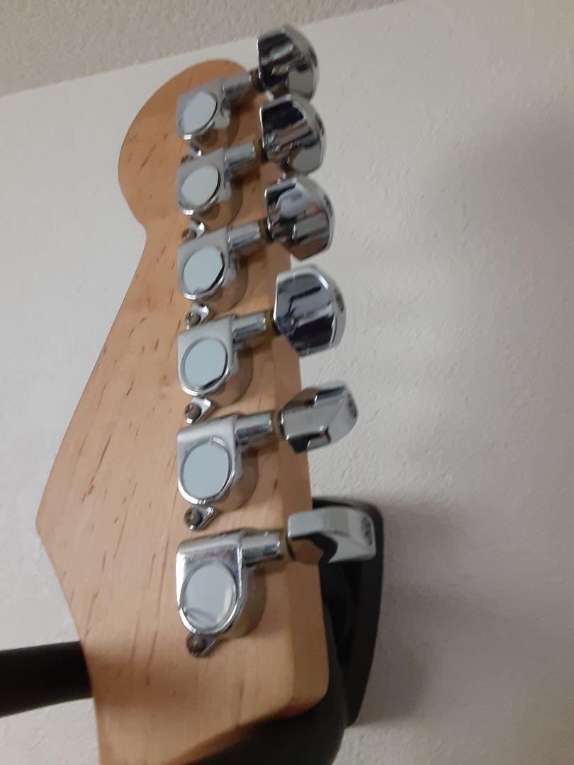 メルカリ便　BUSKER'S バスカーズ　エレキギター　弦新品　チューニング済み