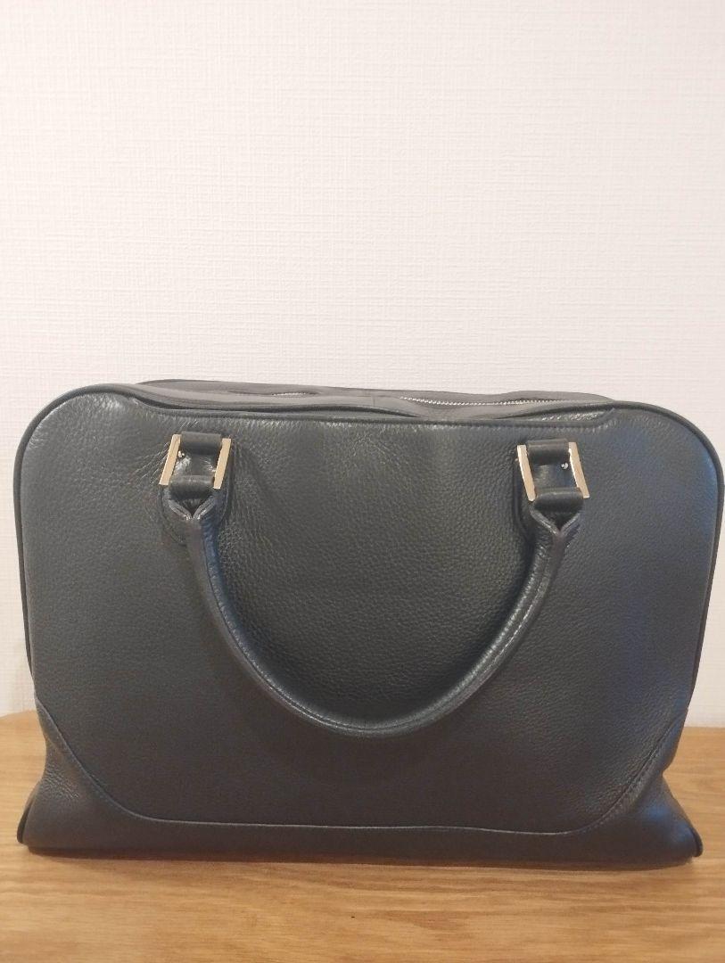 ペッレモルビダ　バッグ　ネイビー