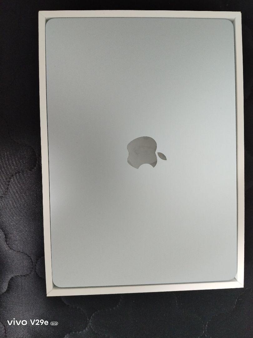 Apple MacBook 13インチ シルバー 本体