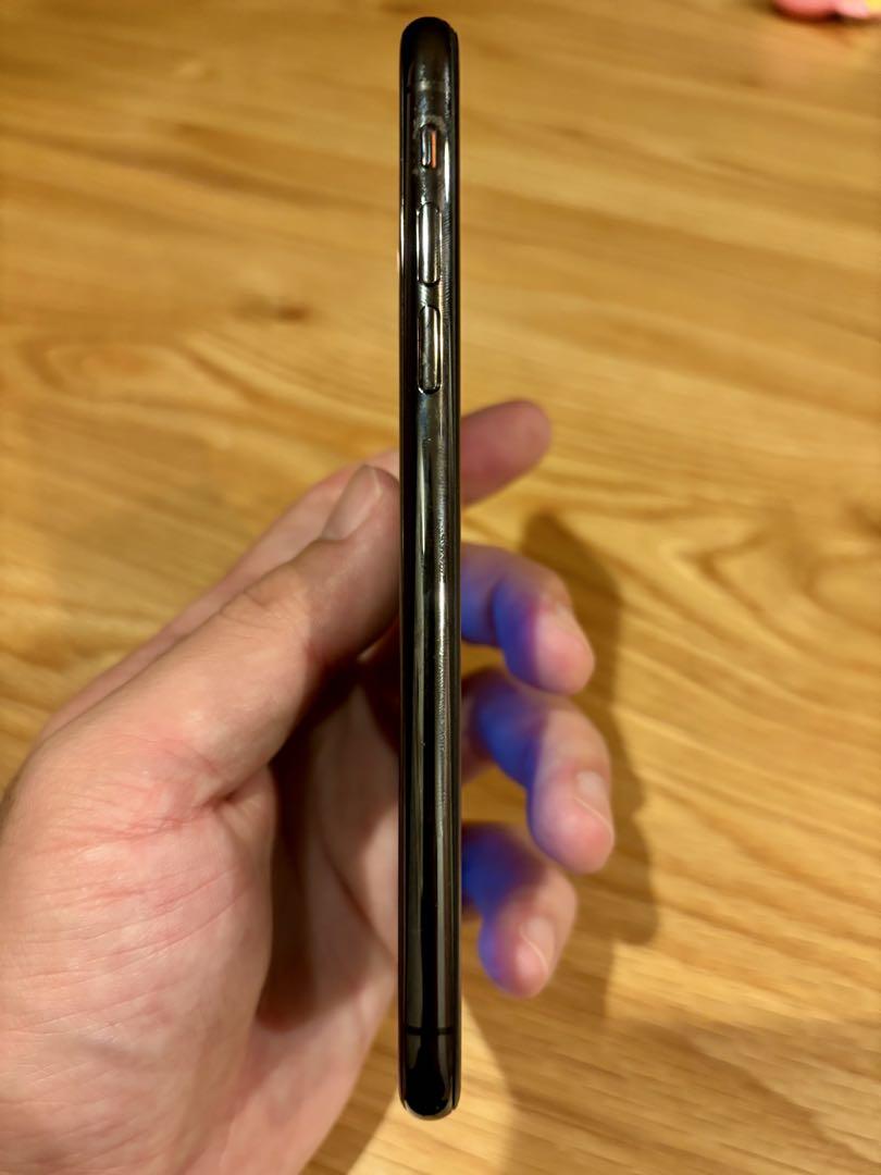 iPhone - 美品　iPhone XS 256GB スペースグレイ　SIMフリー 美品】iPhone XS 256GB スペースグレイ SIMフリー