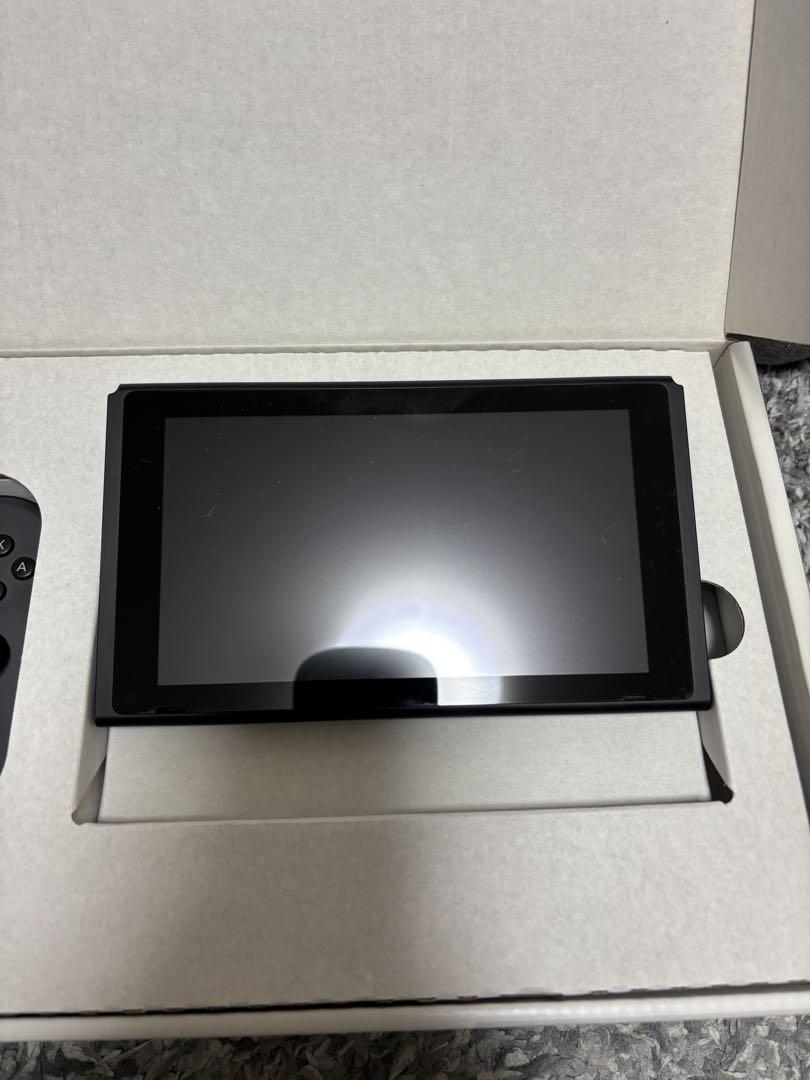 Nintendo Switch 本体 グレー Joy-Con付き