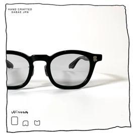 Sorry a bootleg optical WINONA BLK/SMOKE