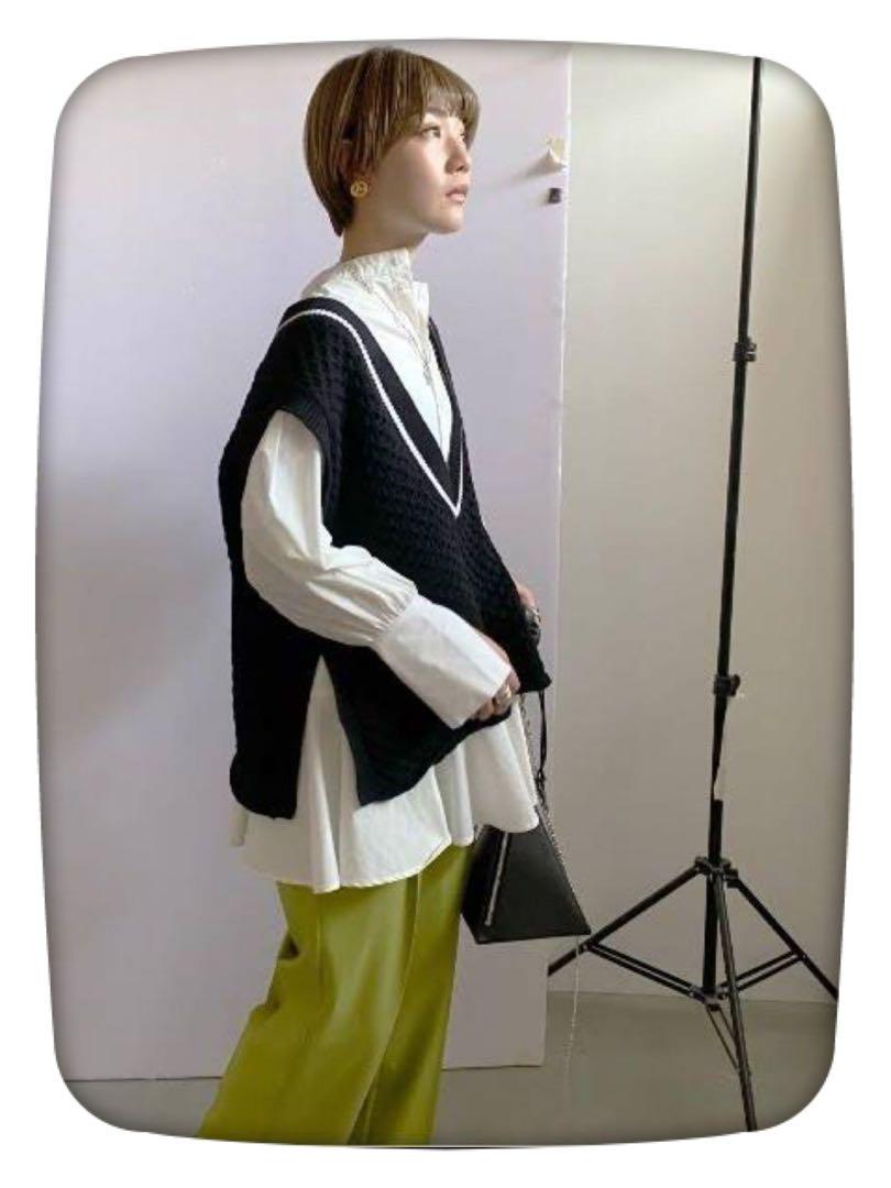 Ameri アメリ　FLARE SHIRT WITH VEST チルデンベスト