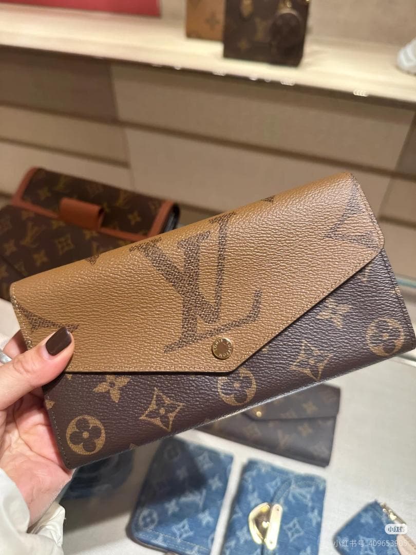 (正規品)ルイヴィトン ポルトフォイユ・サラ モノグラム・ジャイアント 長財布