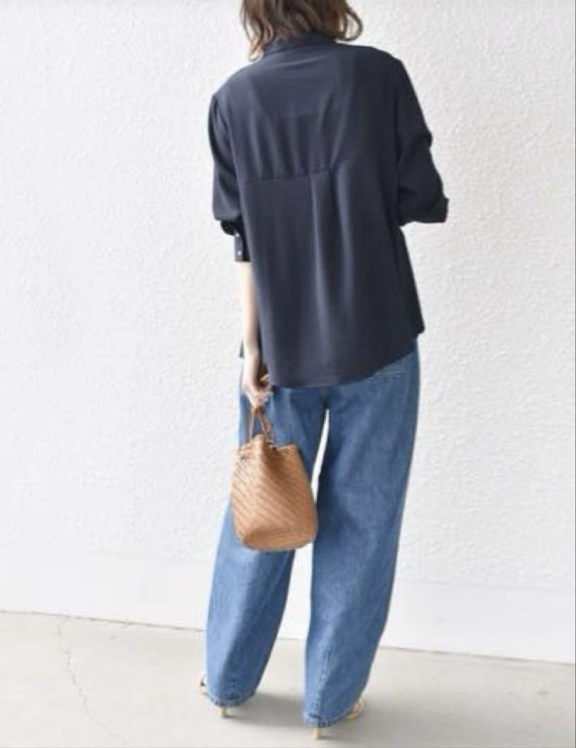 シップス　ストレッチ ジョーゼット プリーツ ブラウス　25SS ネイビー