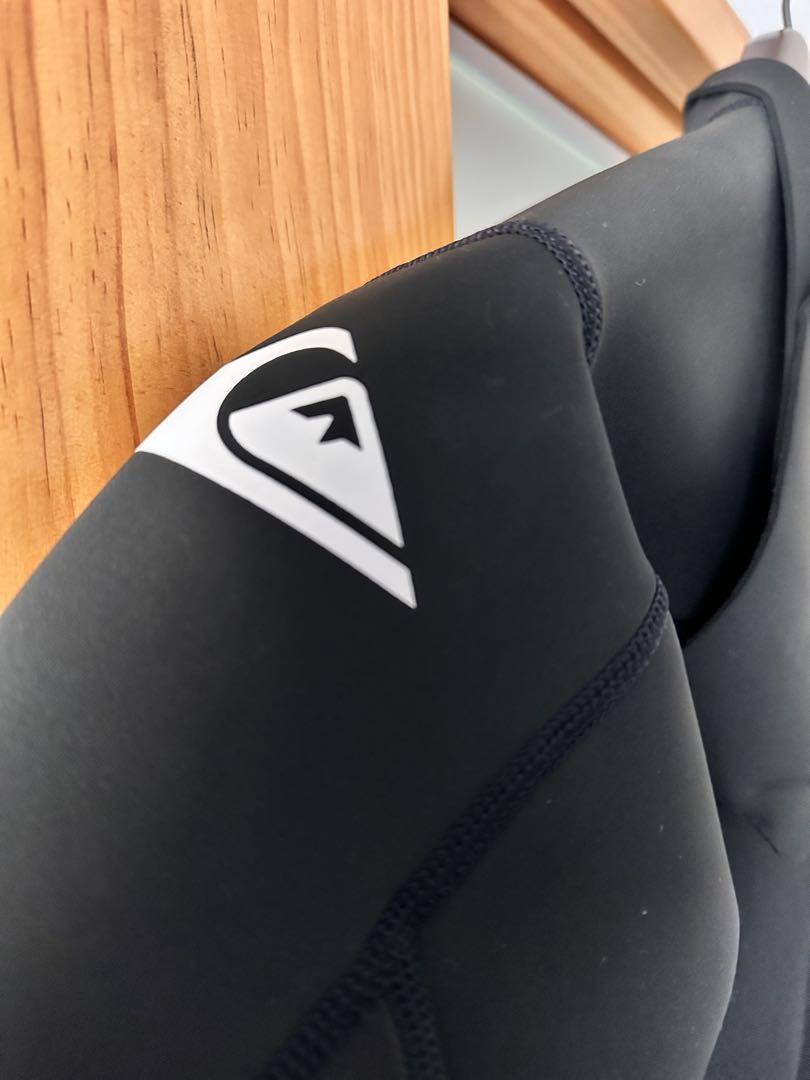 【新品未使用】QUIKSILVER スプリング MLサイズ ウェットスーツ