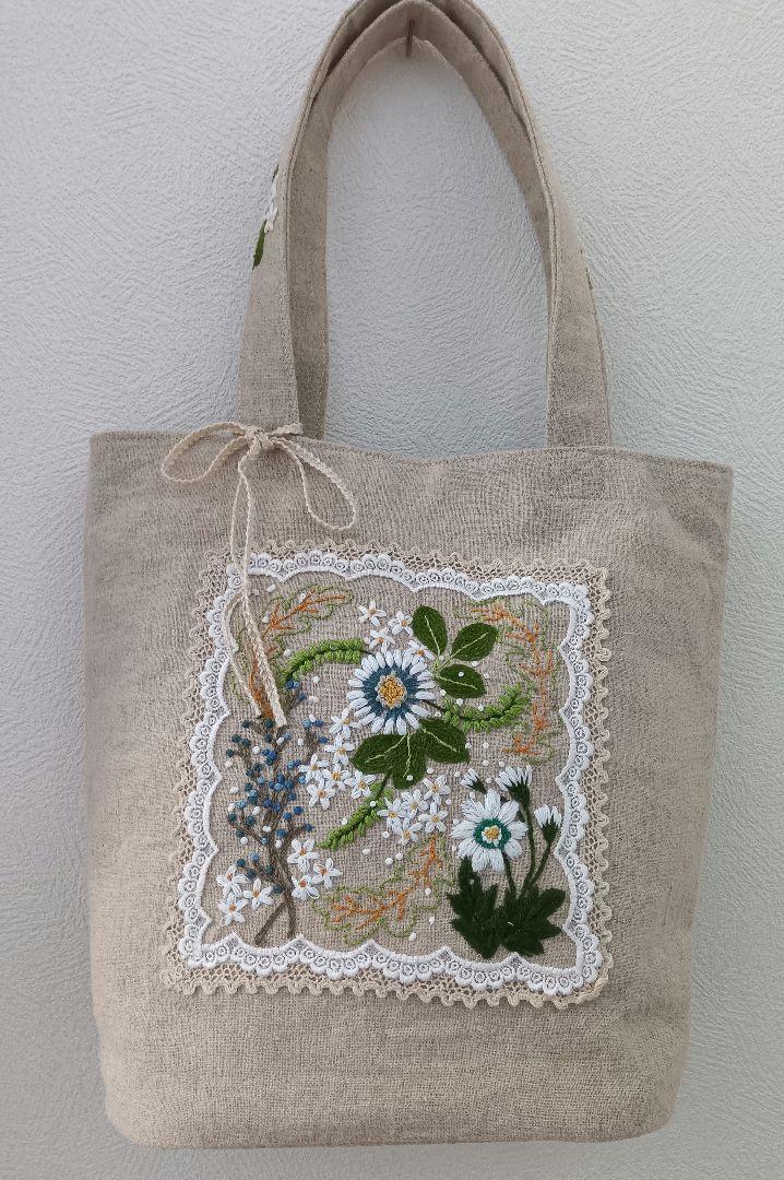 【ハンナ】ハンドメイド 手刺繍 トートバッグ　２点