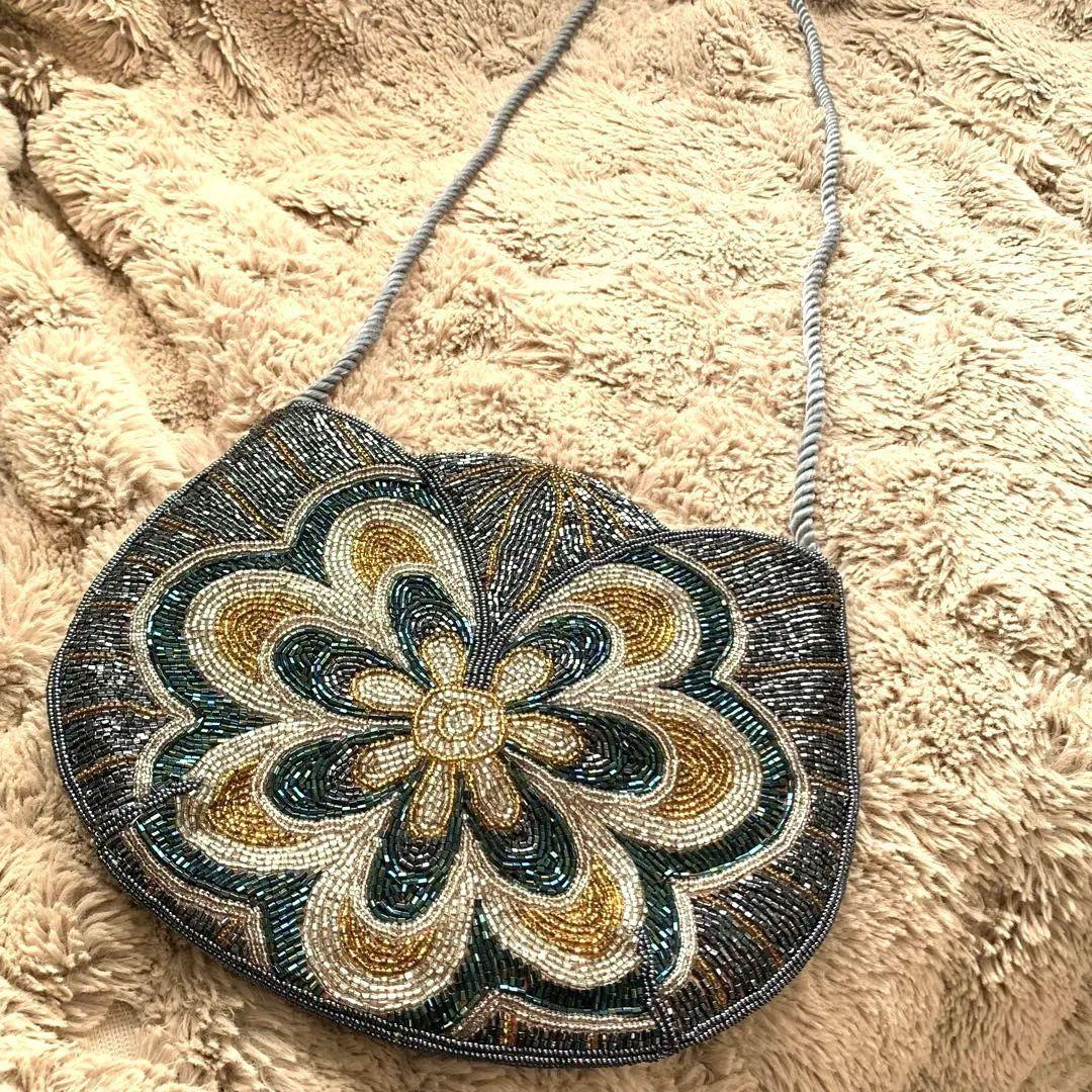 ビーズ刺繍 花デザイン パーティーバッグ ショルダーバッグ
