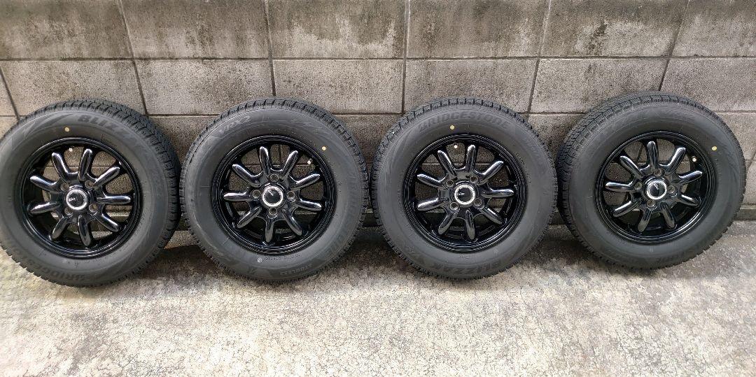 スタッドレスタイヤ付き13インチホイールセットVRX2　製造年2021年度