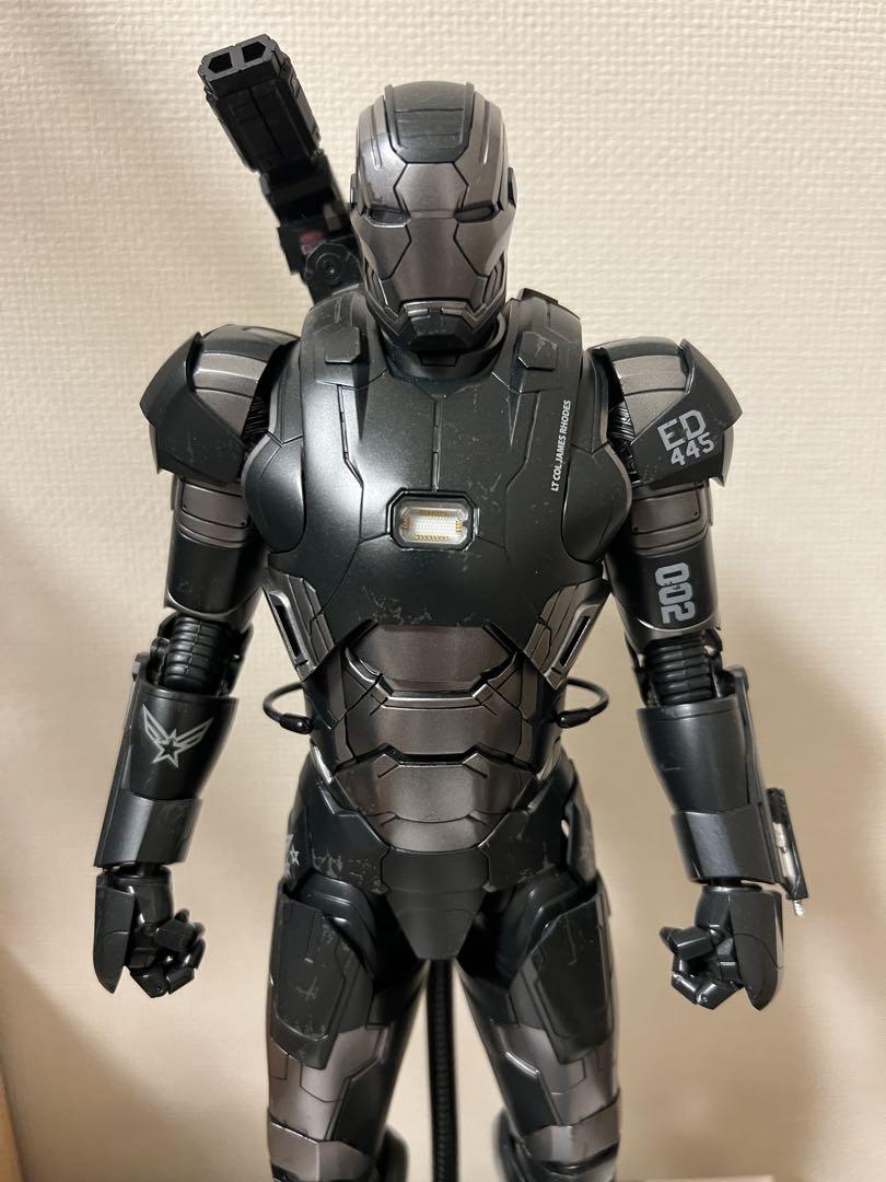 ホットトイズ　ウォーマシン・マーク2 アベンジャーズ エイジ・オブ・ウルトロン