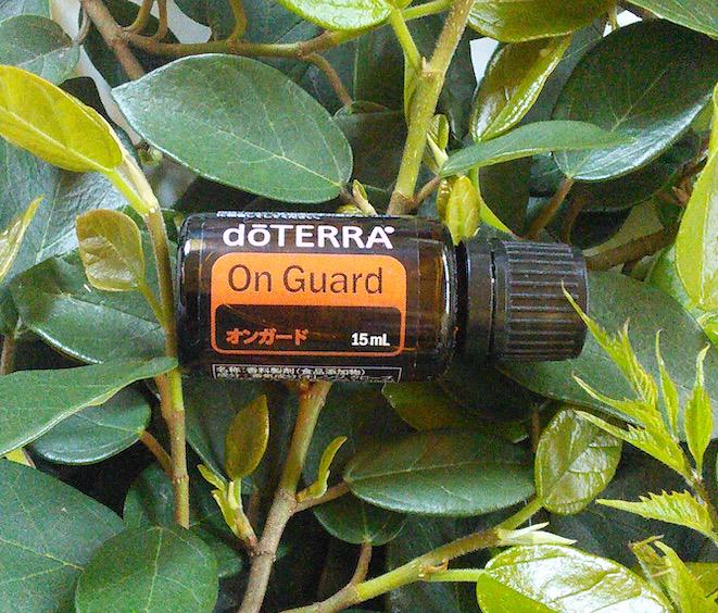 doTERRA ドテラ　ローズタッチ　10mL Amazon.co.jp: ドテラ ローズタッチ ロールオン10ml : ドラッグ