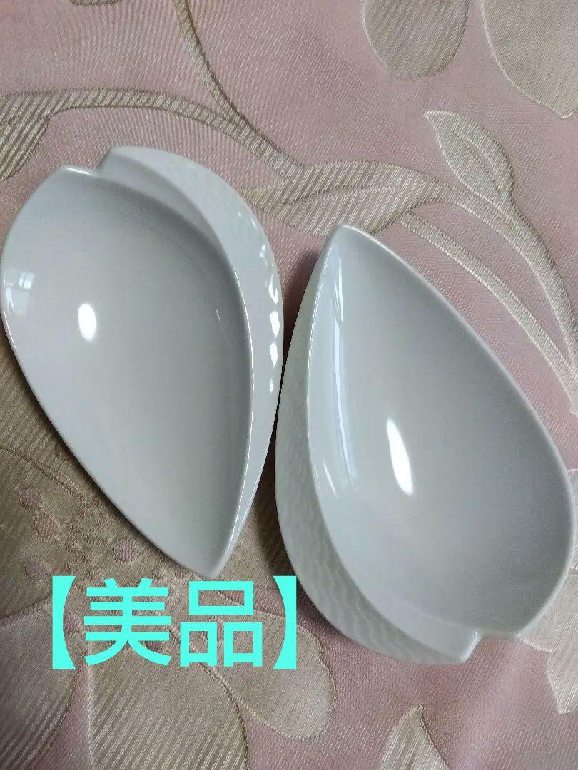 リーフディッシュ/波の戯れエスニックプレートおしゃれマイセン白い食器ペア