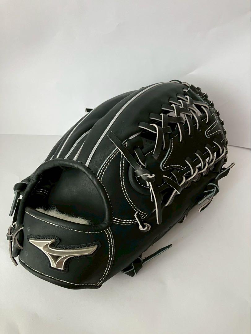ミズノプロ イチロー限定 硬式用 グラブ 定価72，600円 HAGA