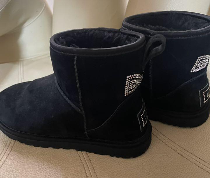 2022低価 UGG ムートン スワロフスキー リボンマークロゴ ブーツ E1siG-m15315762621 数量限定