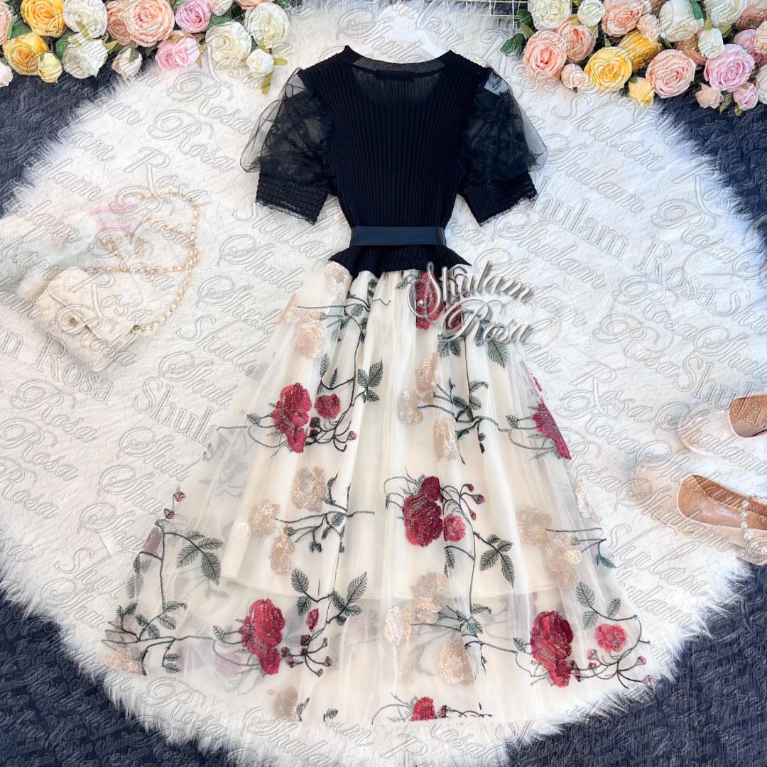 専用　　　【即日発送】刺繍の花咲く♡異素材♡ドッキングワンピ白♡大きいサイズ♡