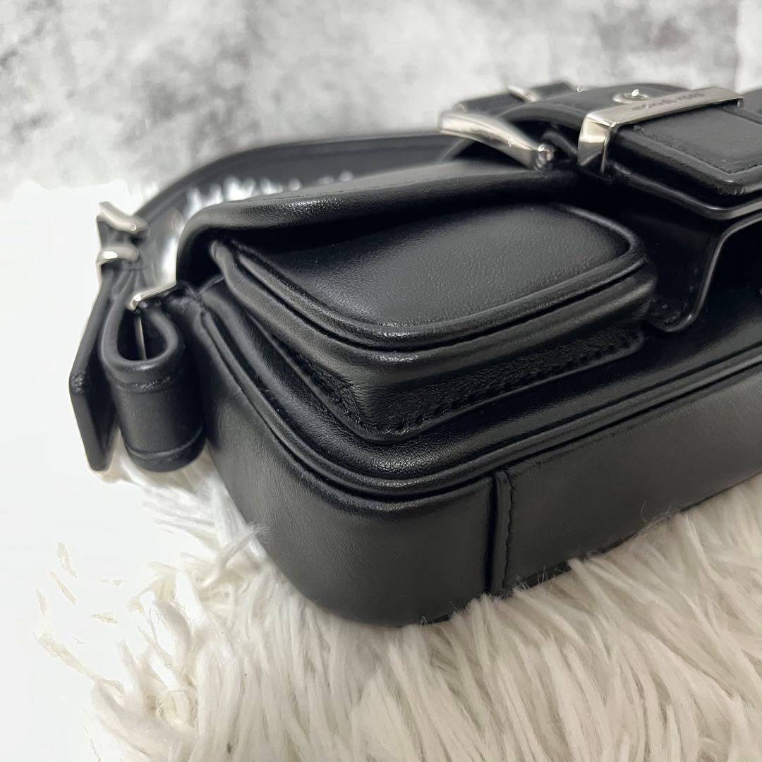 美品 現行モデル Y2K MICHAEL KORS ワンショルダー レザー 美品 現行モデル Y2K MICHAEL KORS ワンショルダー レザー