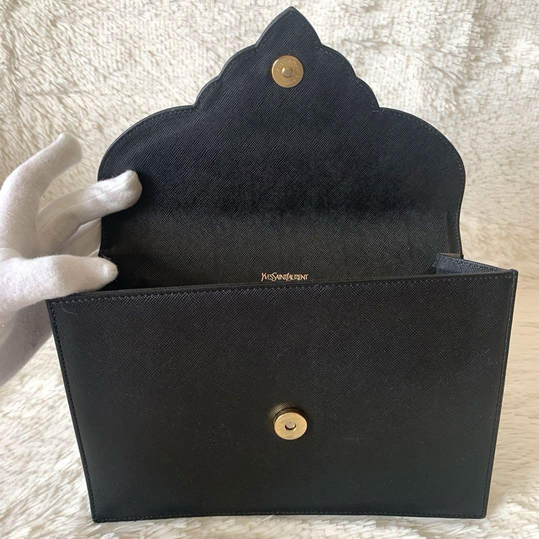 YvesSaintLaurent イヴサンローラン  クラッチバッグ ブラック