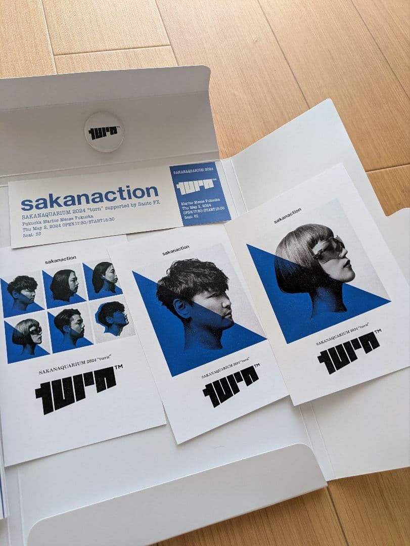 アクリルスタンド傷や汚れあり