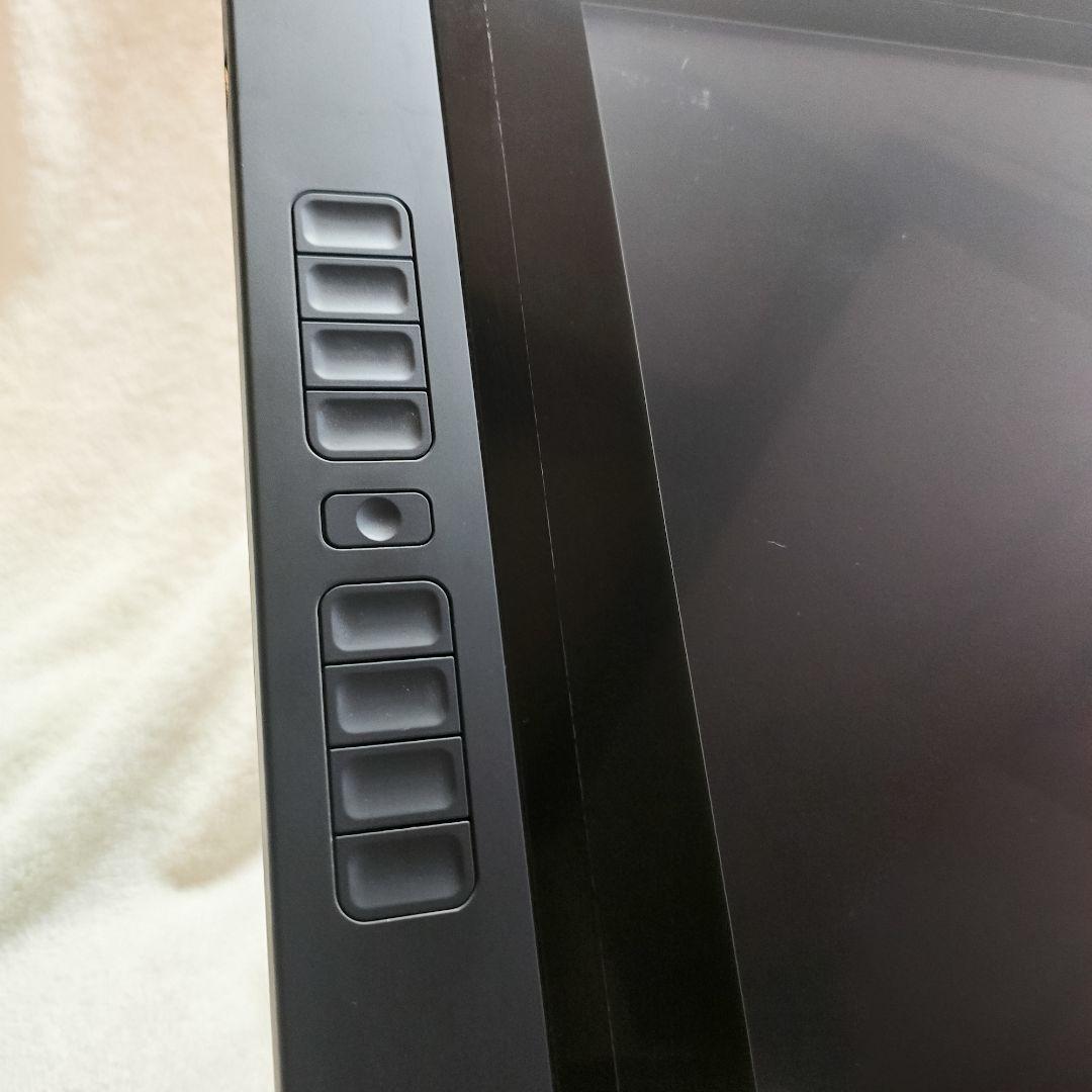 ワコム Cintiq22HD