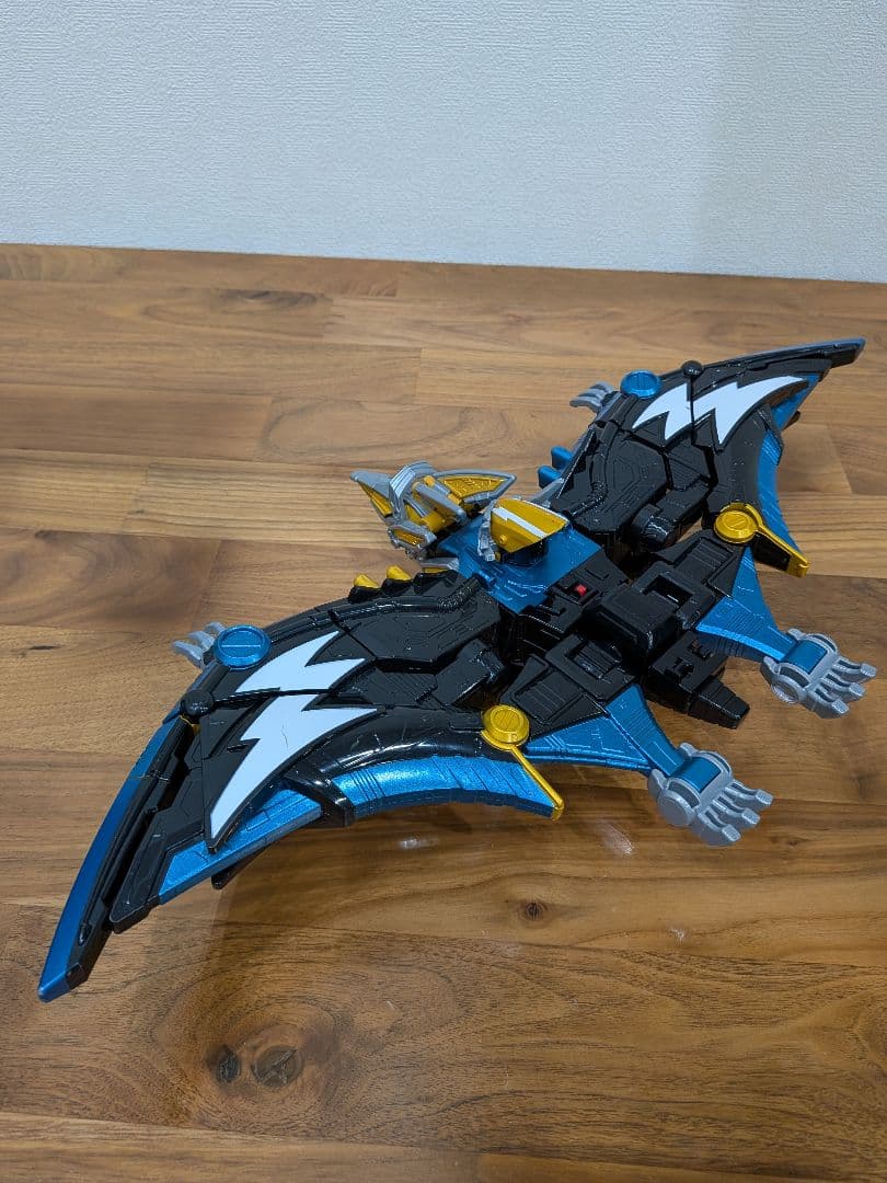 獣電戦隊キョウリュウジャーブレイブ　DXブレイブボルトンキョウリュウジン　セット