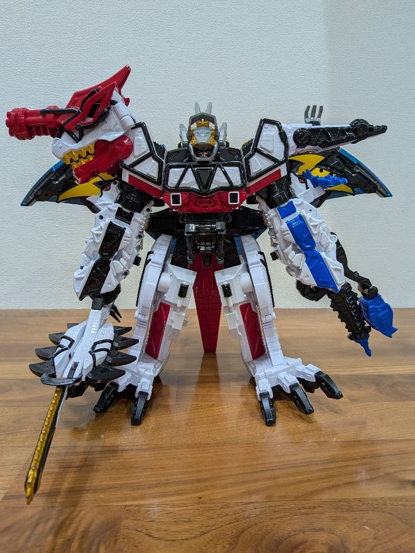 獣電戦隊キョウリュウジャーブレイブ　DXブレイブボルトンキョウリュウジン　セット