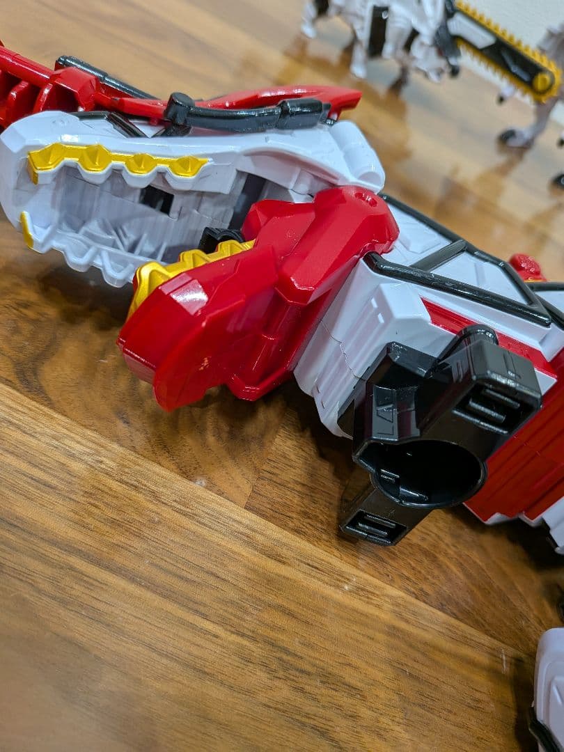 獣電戦隊キョウリュウジャーブレイブ　DXブレイブボルトンキョウリュウジン　セット