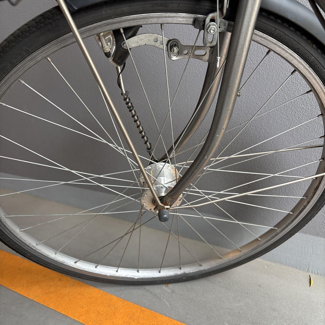 【東京都品川区引取限定】シティサイクル　27インチ　オートライト　6段変速