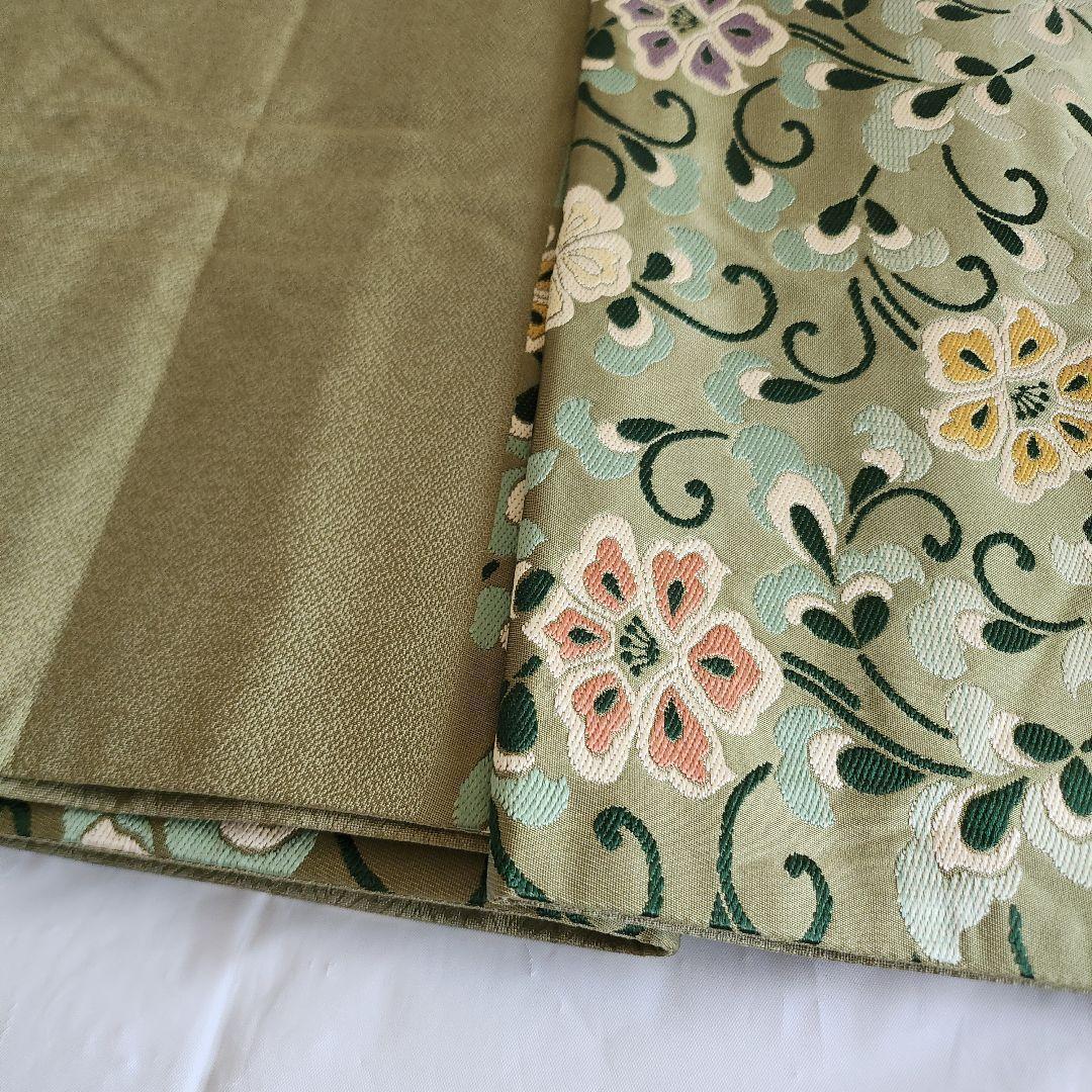 袋帯 正絹 帯 花唐草 緑 うぐいす色 鴬色 六通柄 袋帯 正絹 帯 花唐草 緑 うぐいす色 鴬色 六通柄