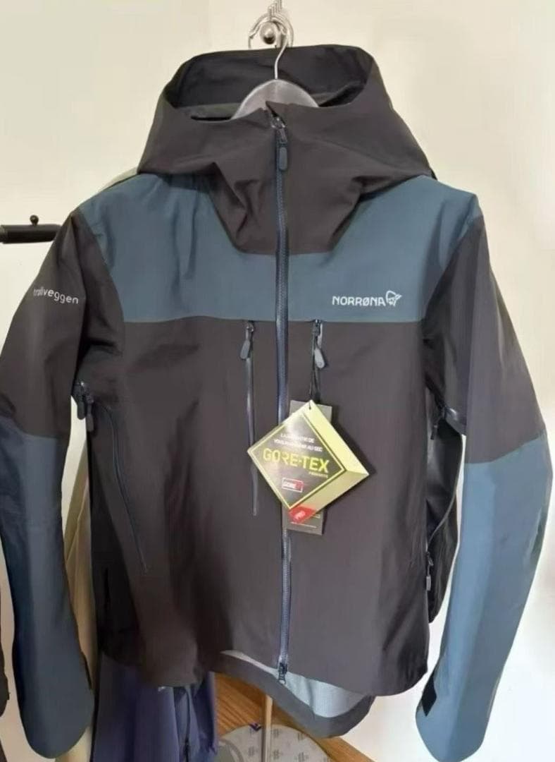 NORRONA トロールヴェゲン ゴアテックス プロ ライト ジャケット L