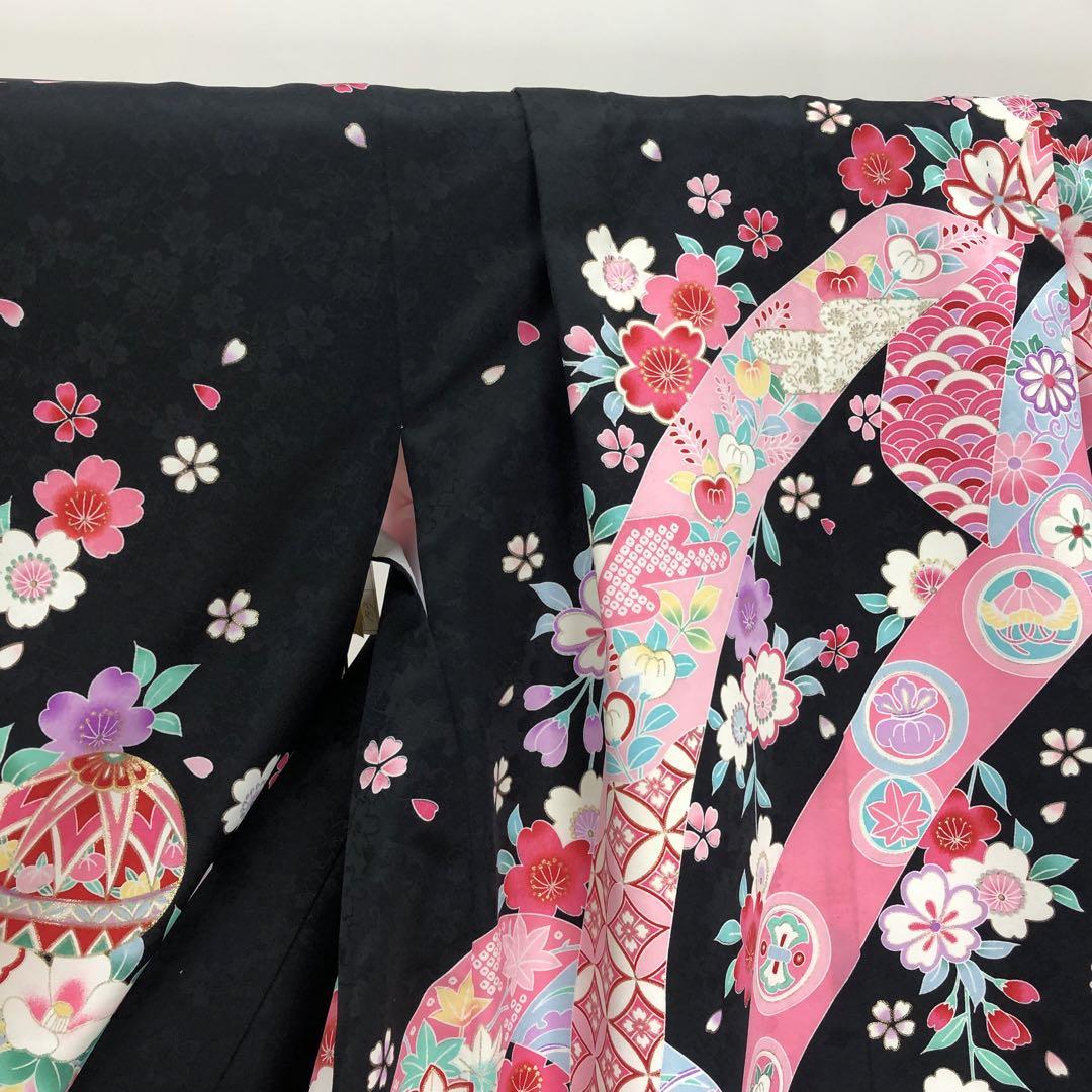七五三 中古着物 女の子 四つ身 黒 花柄 3歳～7歳 着物のみ u