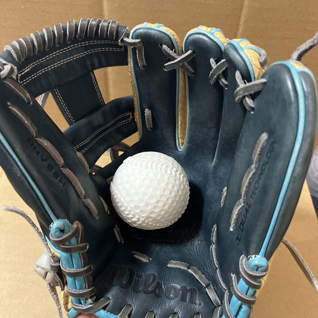 Wilson ワナビーヒーローデュアル　内野手用