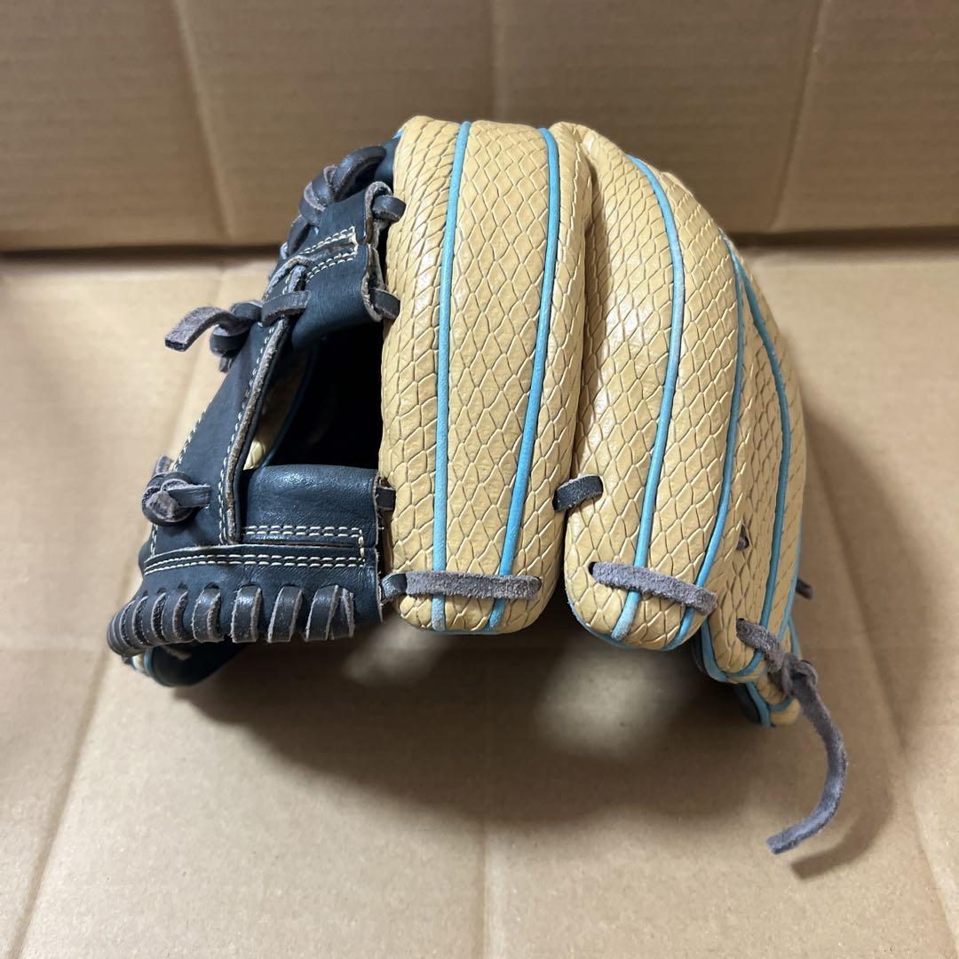 Wilson ワナビーヒーローデュアル　内野手用