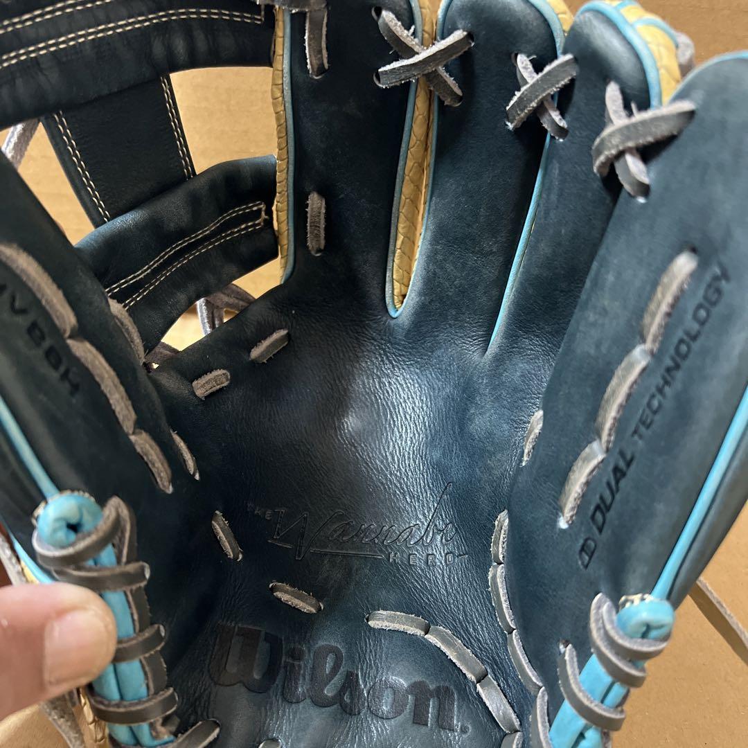 Wilson ワナビーヒーローデュアル　内野手用