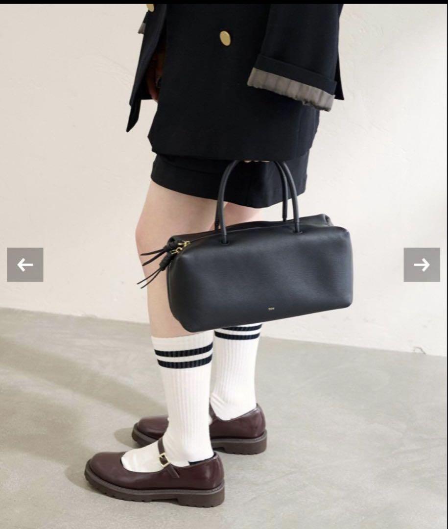 美品 TOV バッグ ボストンCONNIE WIDE ドーヴ 牛革 ハンドバッグ