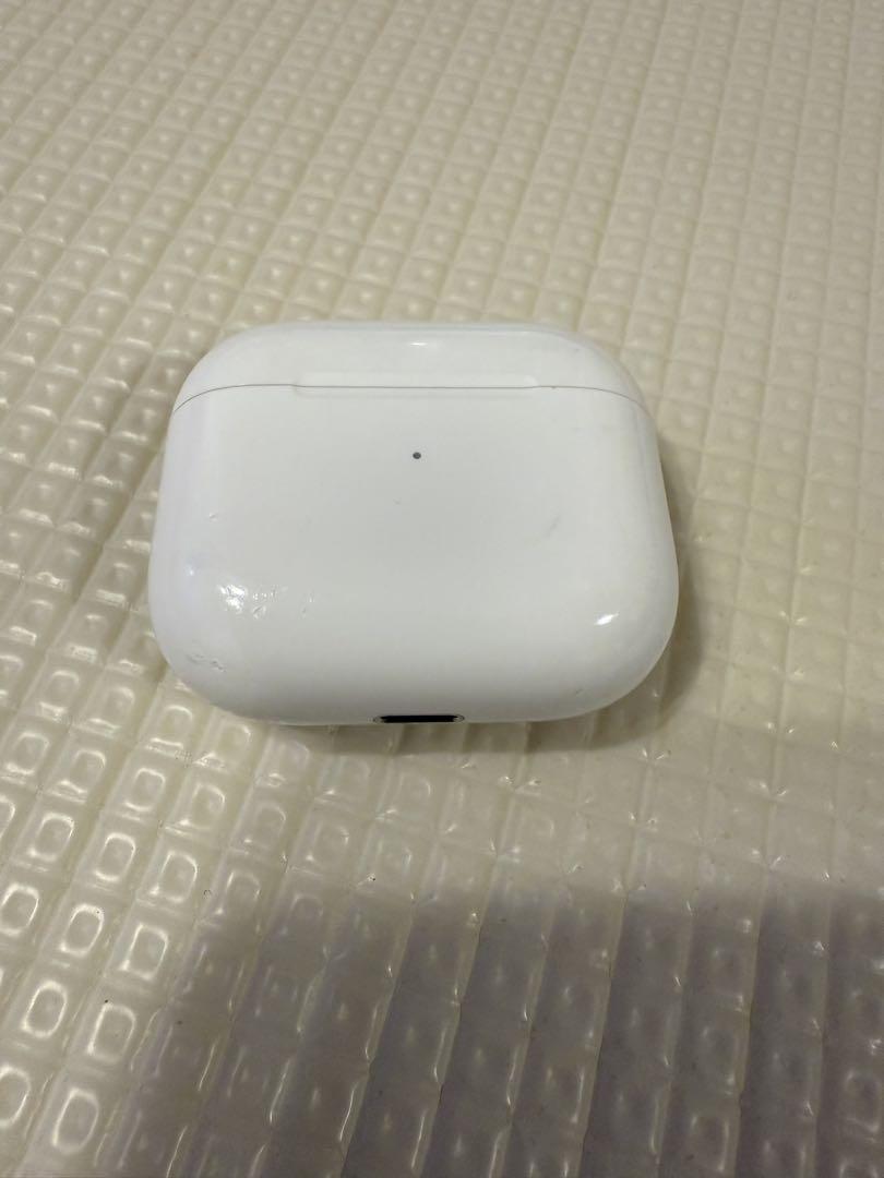 【正規中古品】　Apple AirPods第3世代　外箱なし