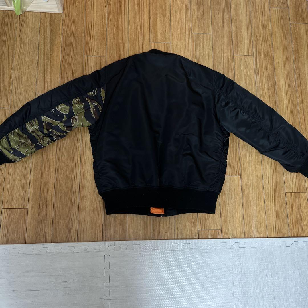 ALPHA INDUSTRIES MA-1 迷彩
