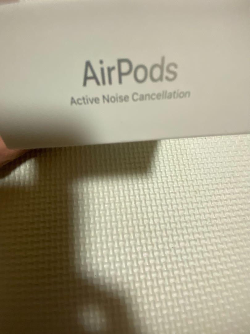 Apple AirPods ワイヤレスイヤホン第4世代新品未開封