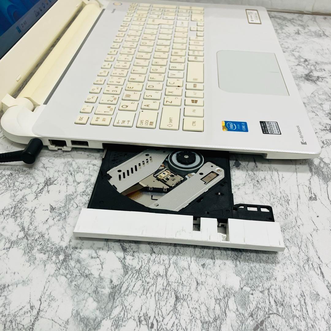 快速 SSD】Windows11 Corei3 8GB 薄型ノート 白✨東芝 - メルカリ