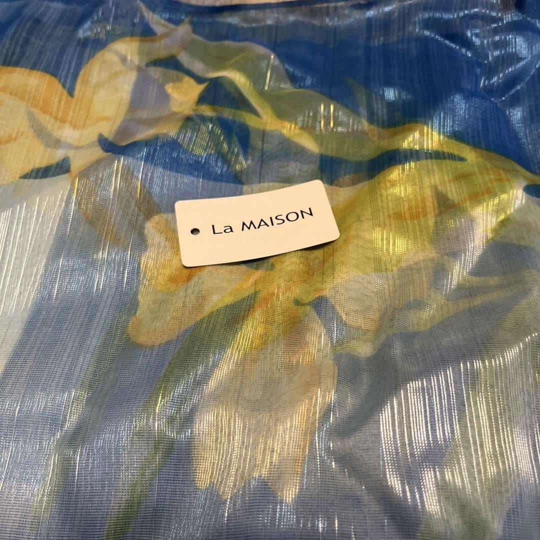 新品平成レトロ【La MAISON 大判ショール】【156x47】【匿名発送】 新品平成レトロ【La MAISON 大判ショール】【156x47】【匿名発送】