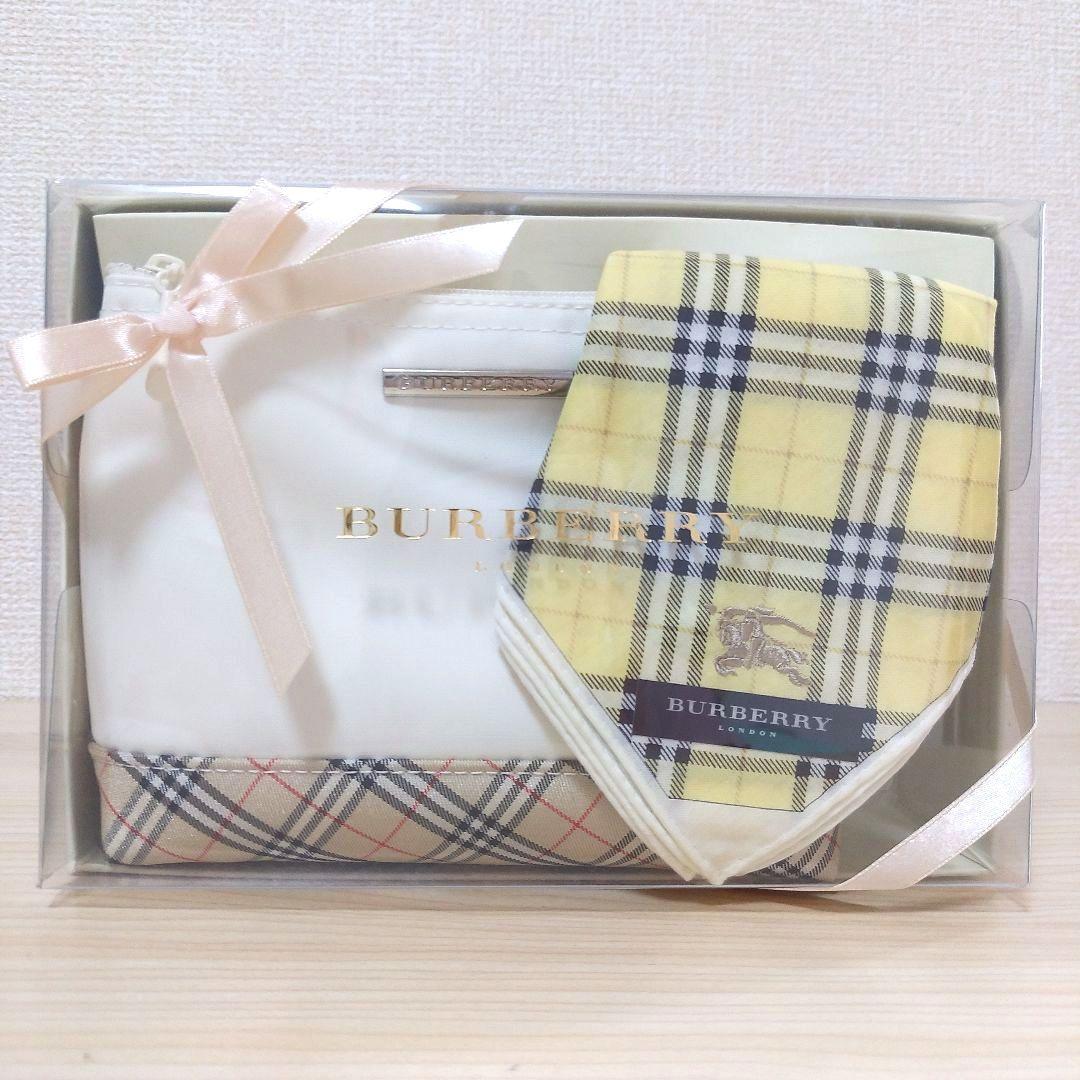 BURBERRY LONDON ポーチ　ハンカチセット　未使用品　ノバチェック 5,510円