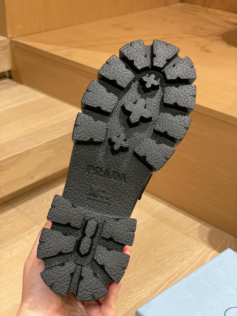 モノリス厚底ローファー