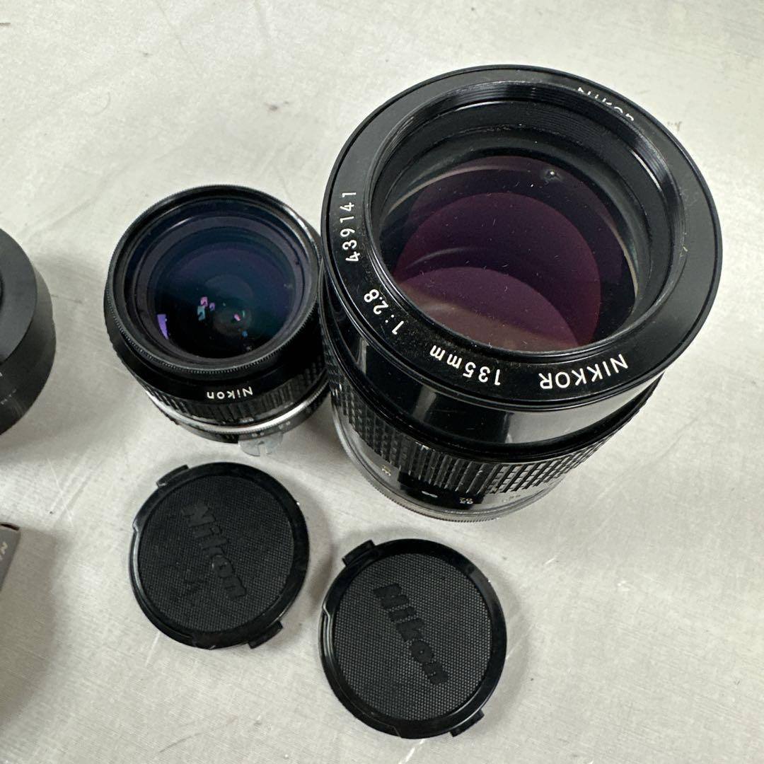⭐︎ Nikon F2 フイルムカメラ レンズ2点他付属品 現状品