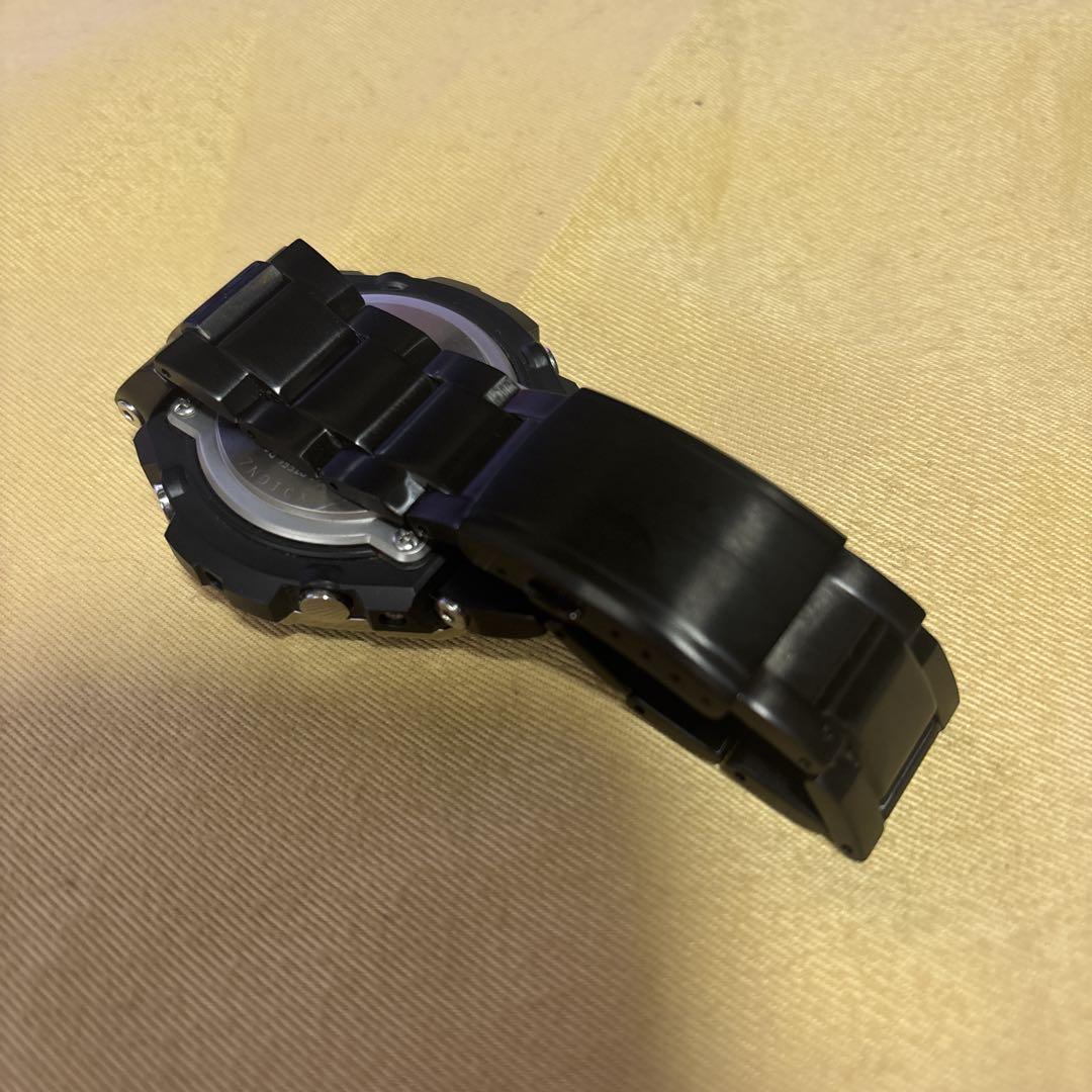 G-SHOCK GST-w３００(美品)電波ソーラー