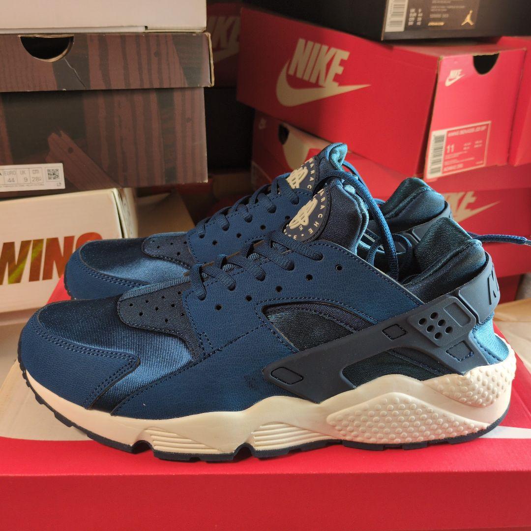 NIKE ナイキ WMNS エア ハラチ