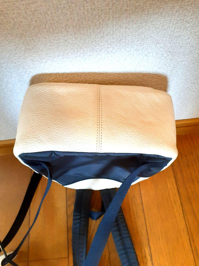 COACH 　ホワイト　ミニリュック