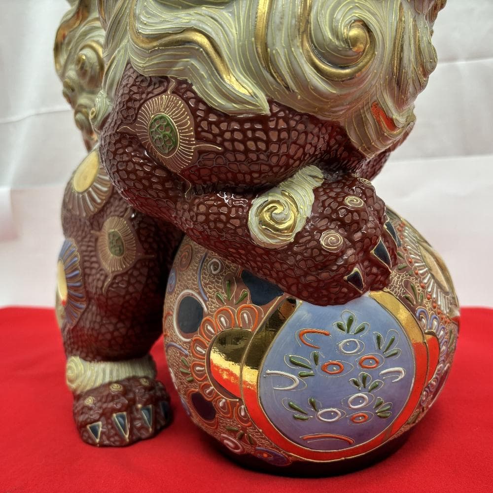 九谷焼 八幡窯 太吉 玉乗り獅子 置物 縁起物 大サイズ 高さ約35cm 九谷焼 八幡窯 太吉 玉乗り獅子 置物 縁起物 大サイズ 高さ約35cm